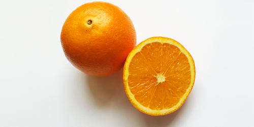 Apelsin hel och delad